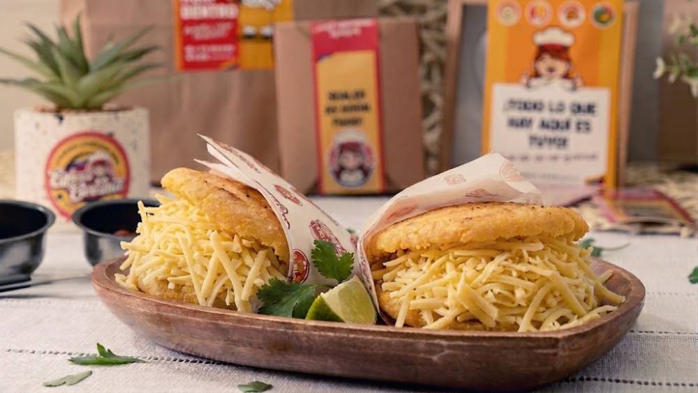 Arepas con Queso Amarillo